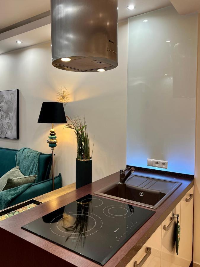 Platinum Tower Green Star Apart Apartment Warsaw Exterior photo